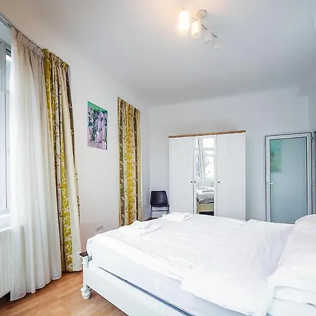 Apartament Dinicu