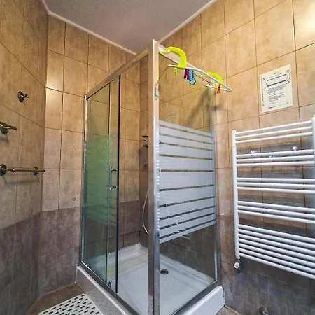 Apartament Dinicu